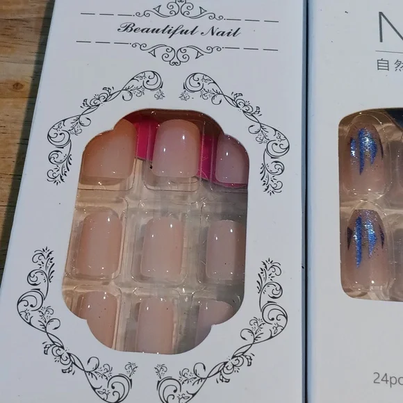 Assorted False Nails Set Of 8 - Picture 5 of 8